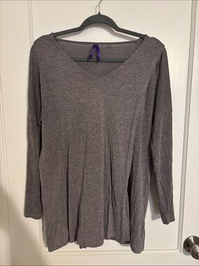 Relaxed V-Neck Long Sleeve Nursing Tee - Gray
